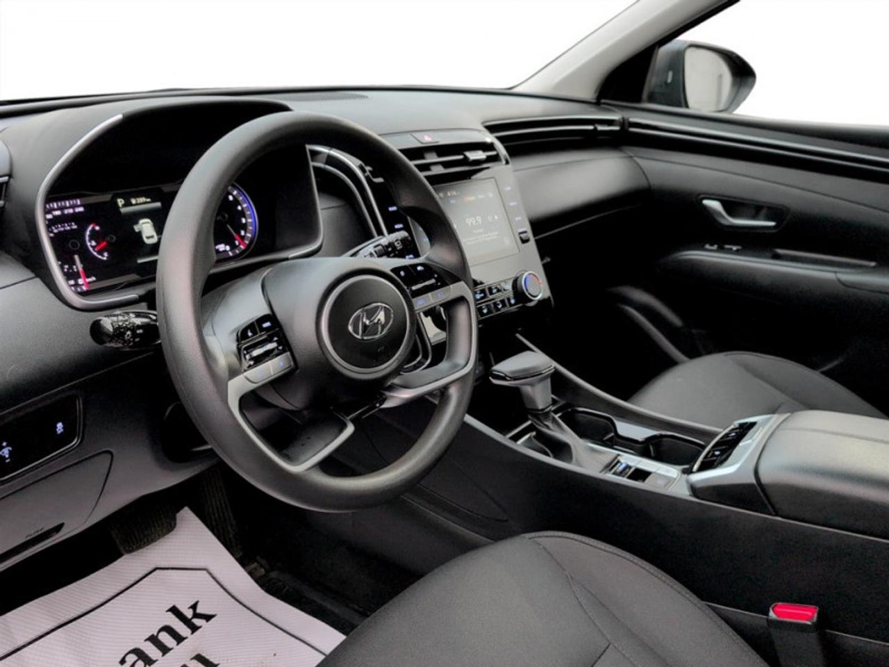 2023 Hyundai Tucson Essential  **LOW KMS - CLEAN CF** Photo