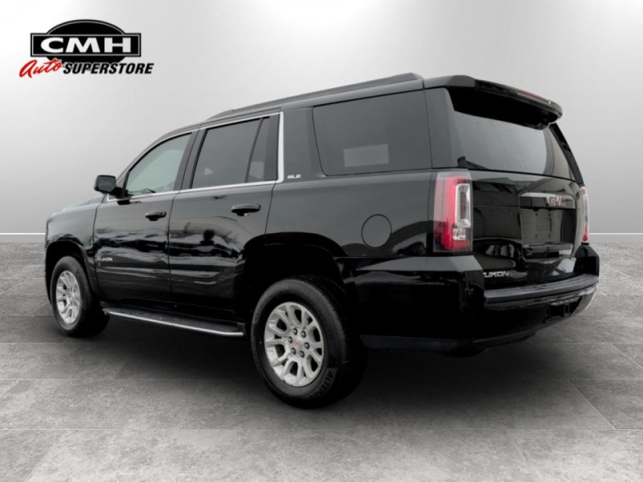 2018 GMC Yukon SLE Photo2