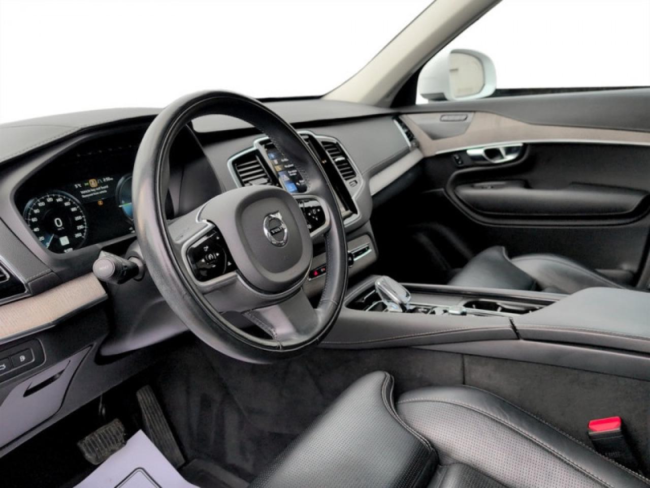 2022 Volvo XC90 Recharge T8 eAWD PHEV Inscription ER  **MINT** Photo