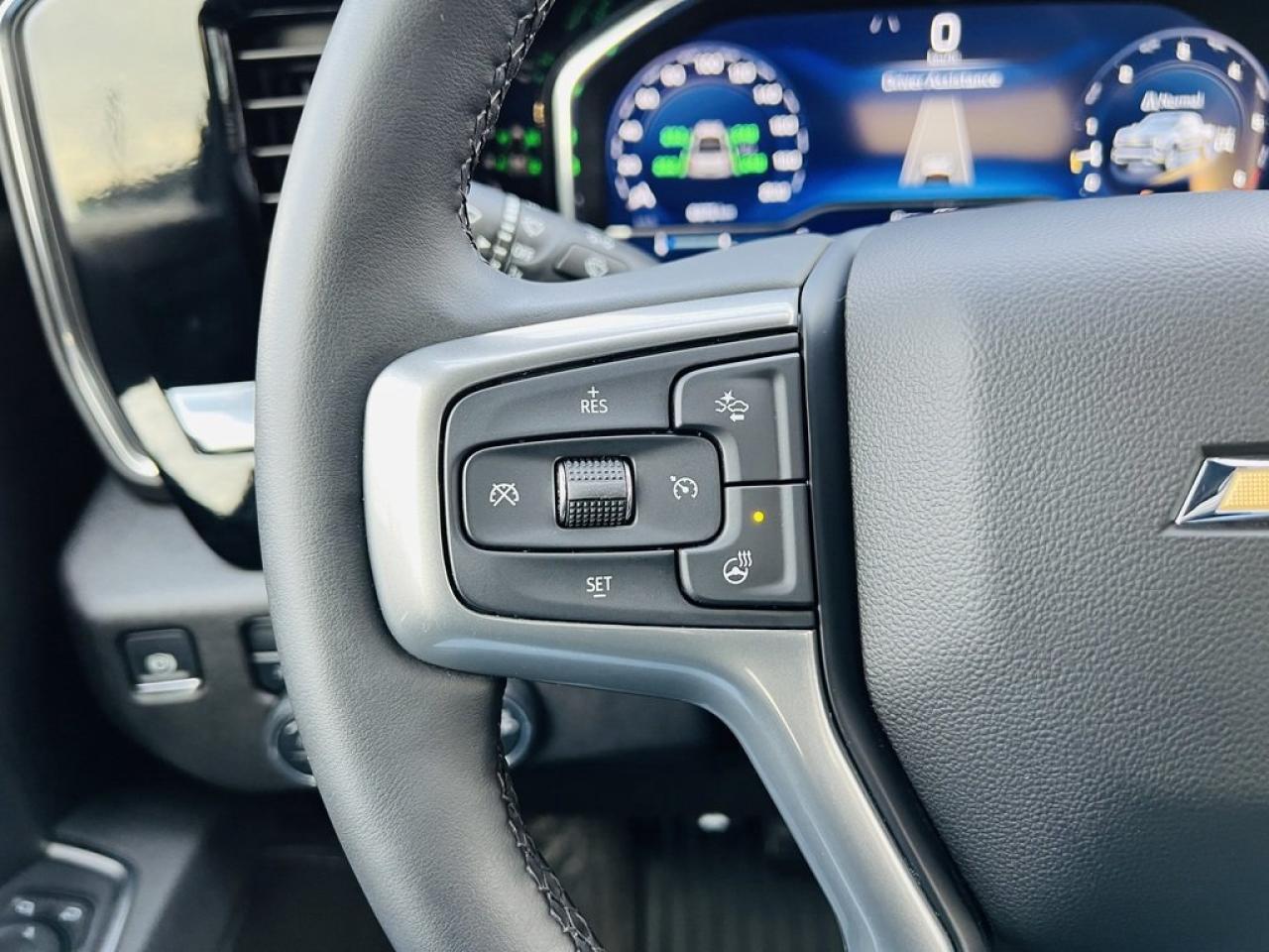 2025 Chevrolet Silverado 1500 LT Photo