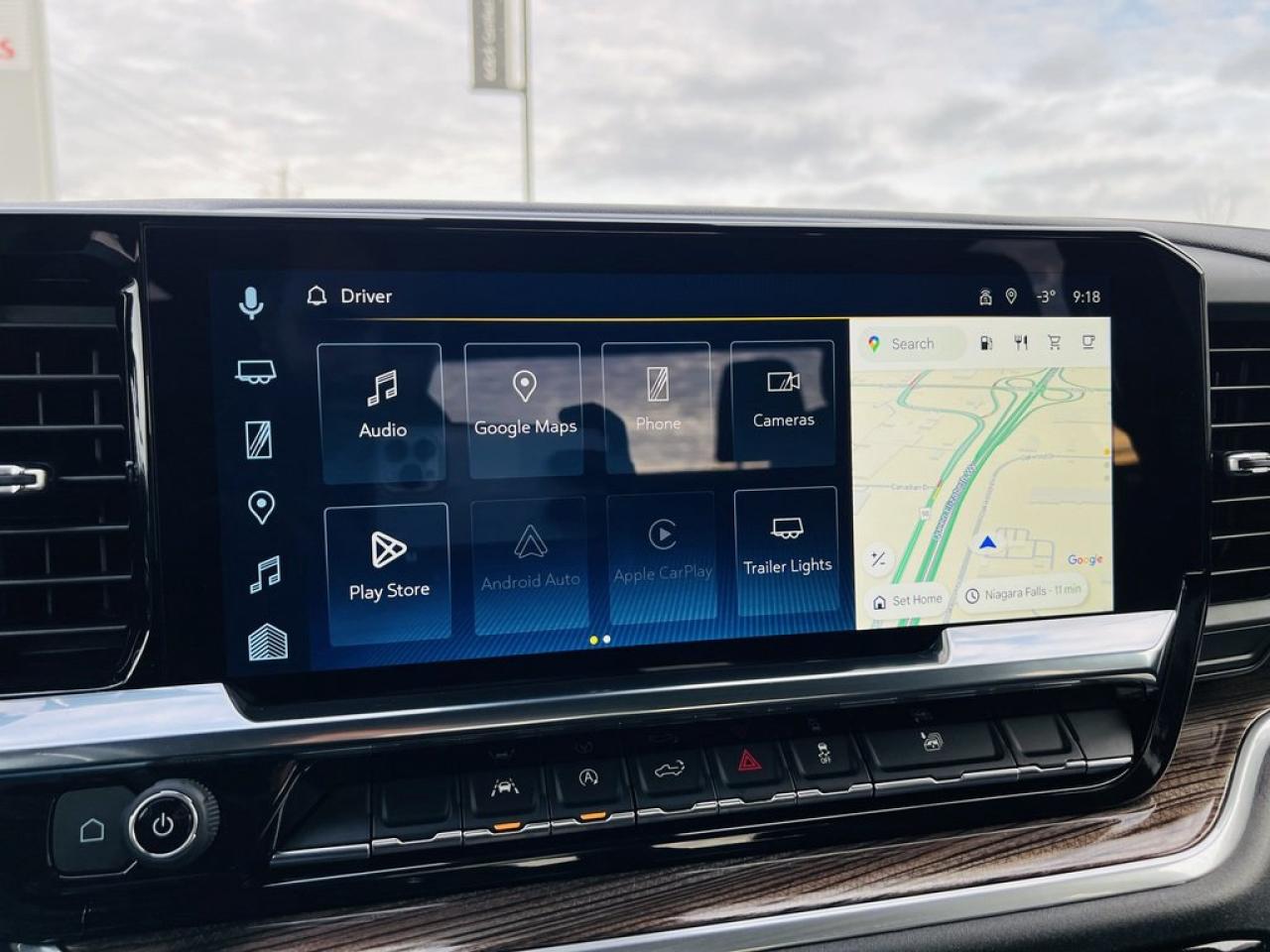 2025 Chevrolet Silverado 1500 LT Photo