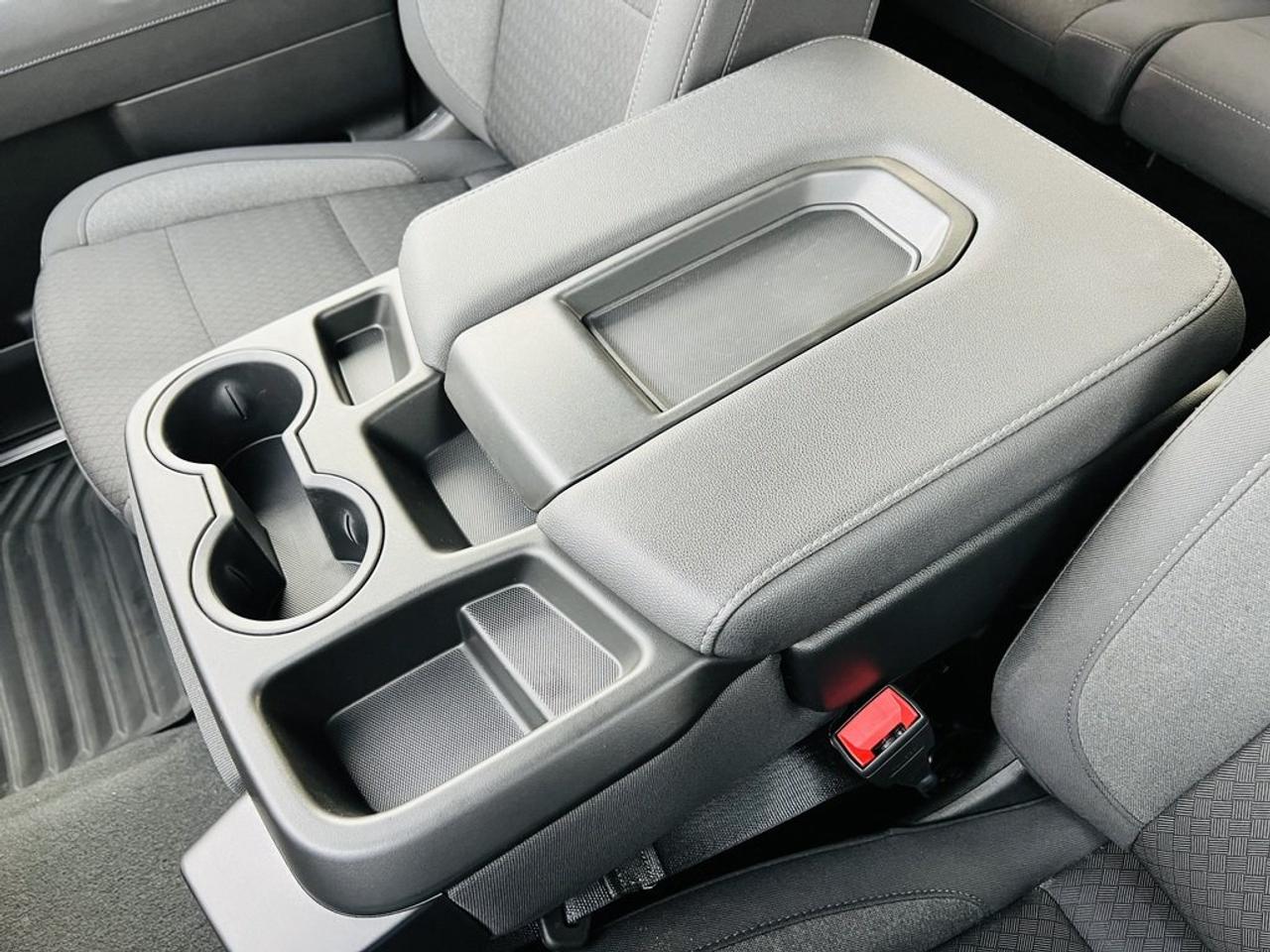 2025 Chevrolet Silverado 1500 LT Photo