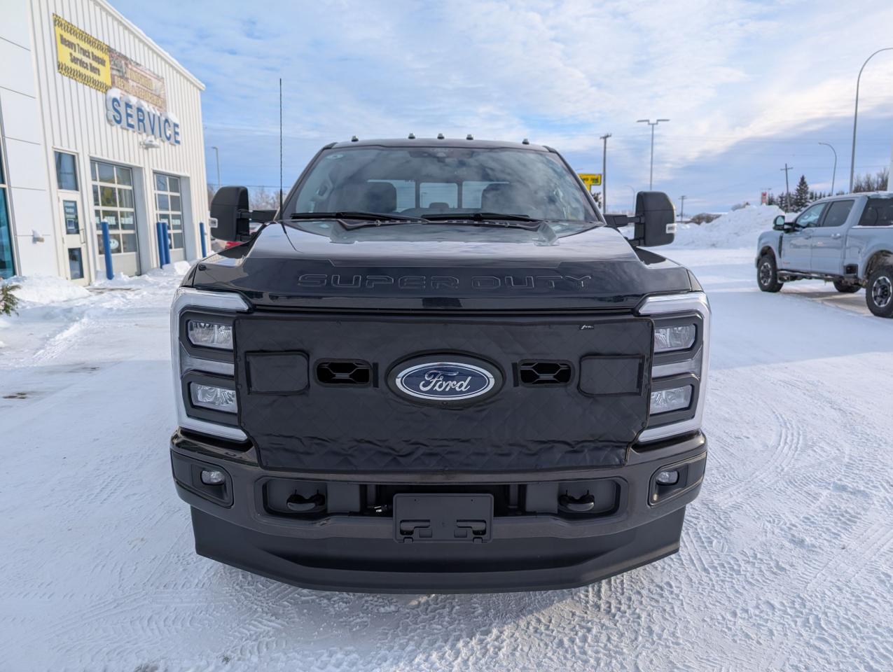 2024 Ford F-250 Super Duty SRW XLT Photo2