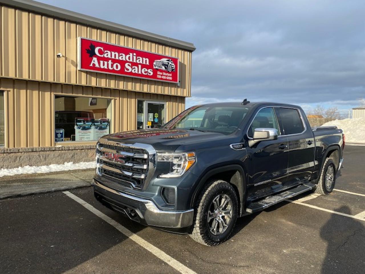 2022 GMC Sierra 1500 4WD Crew Cab 147" SLE - Photo #1