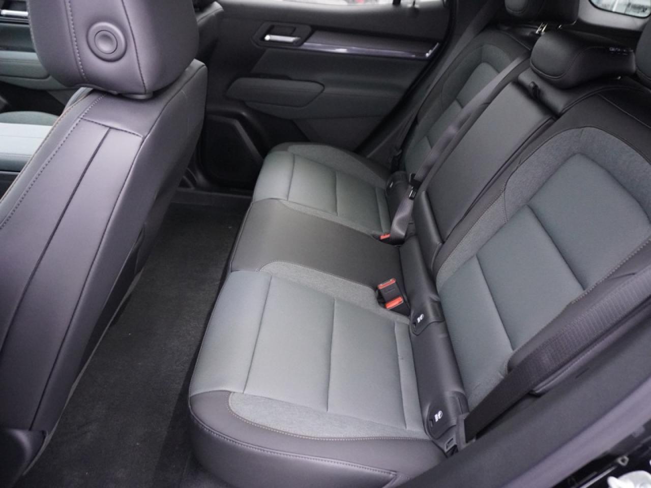 2026 GMC Terrain AT4  - Sunroof Photo