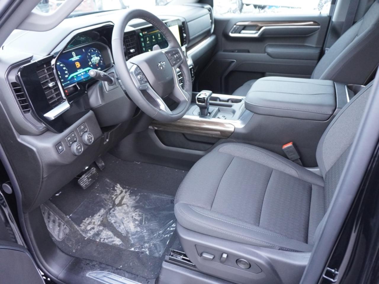 2026 Chevrolet Silverado 1500 RST Photo