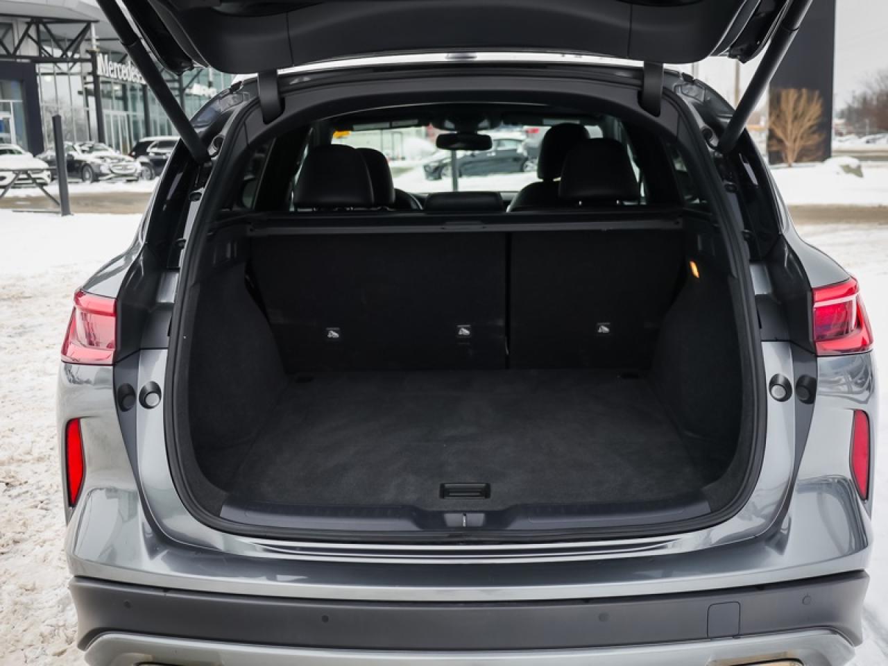 2021 Infiniti QX50 LUXE I-LINE  -  Sunroof -  Navigation Photo