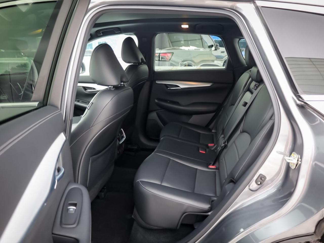 2021 Infiniti QX50 LUXE I-LINE  -  Sunroof -  Navigation Photo