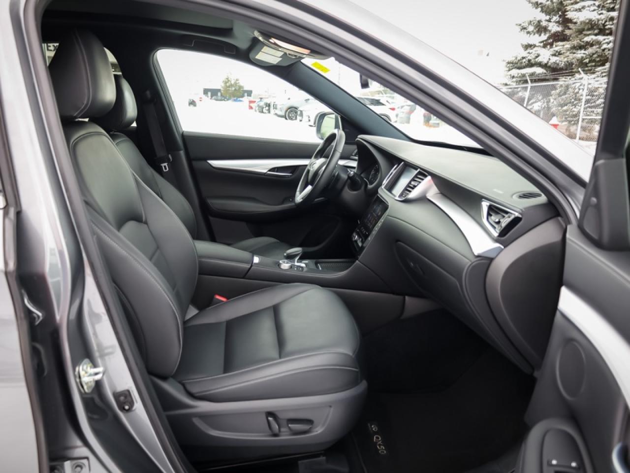2021 Infiniti QX50 LUXE I-LINE  -  Sunroof -  Navigation Photo
