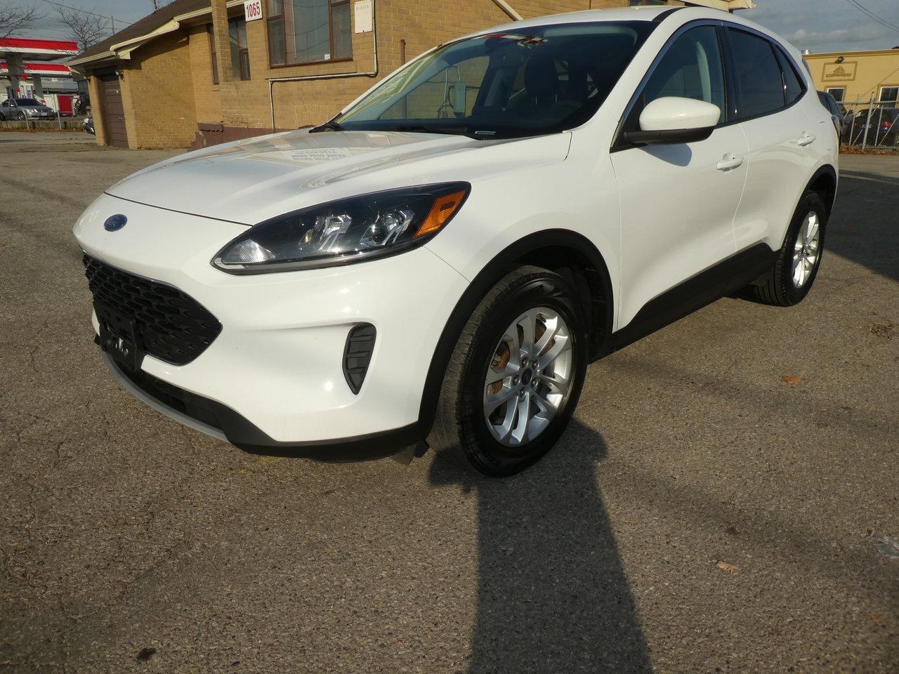 <p>ACCIDENT-FREE,  ONE OWNER, ALL POWER OPTIONS, NAVIGATION, BLUETOOTH, REAR CAMERA, LANE DEPARTURE, AWD, ALLOY WHEELS, VERY CLEAN, HEATED SEATS, AND MORE, SAFETY PACKAGE IS $599 EXTRA</p>