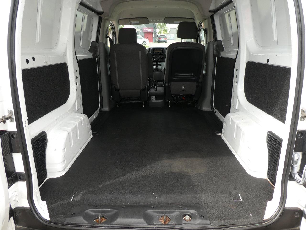 2017 Nissan NV200 NV200 CARGO Photo