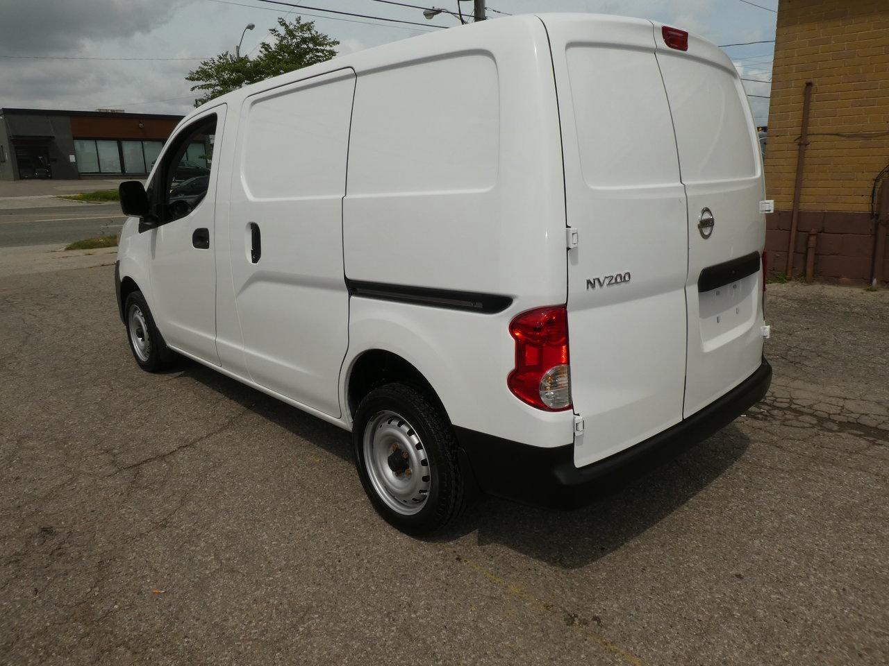2017 Nissan NV200 NV200 CARGO Photo