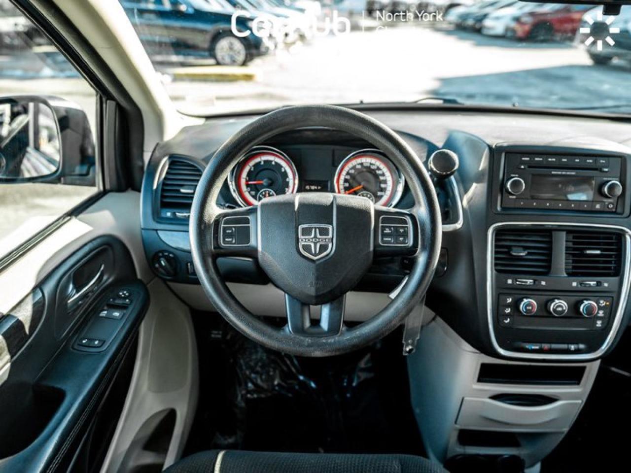 2017 Dodge Grand Caravan Canada Value Package Dual Zone Climate Control Keyless Entry Photo