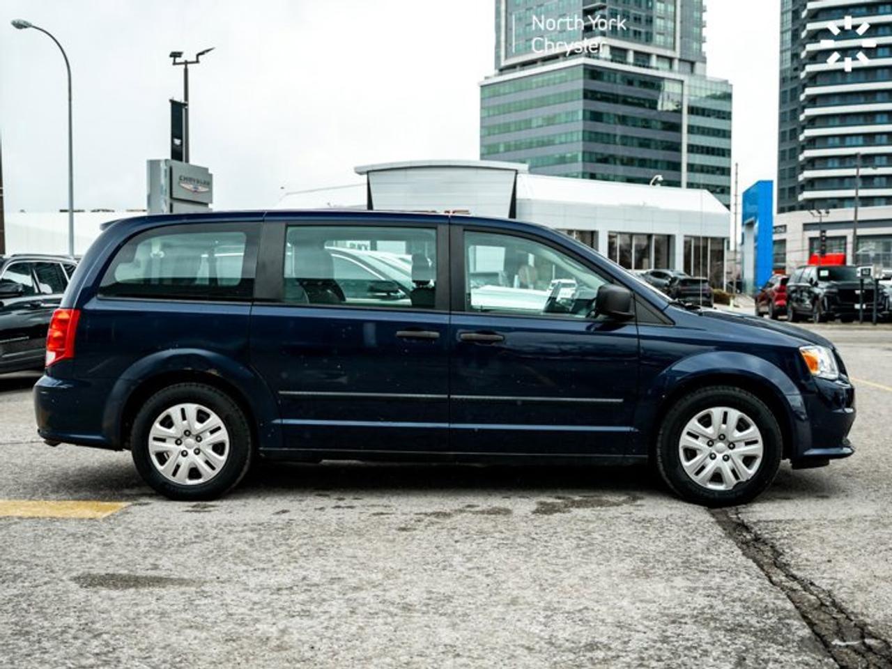 2017 Dodge Grand Caravan Canada Value Package Dual Zone Climate Control Keyless Entry Photo