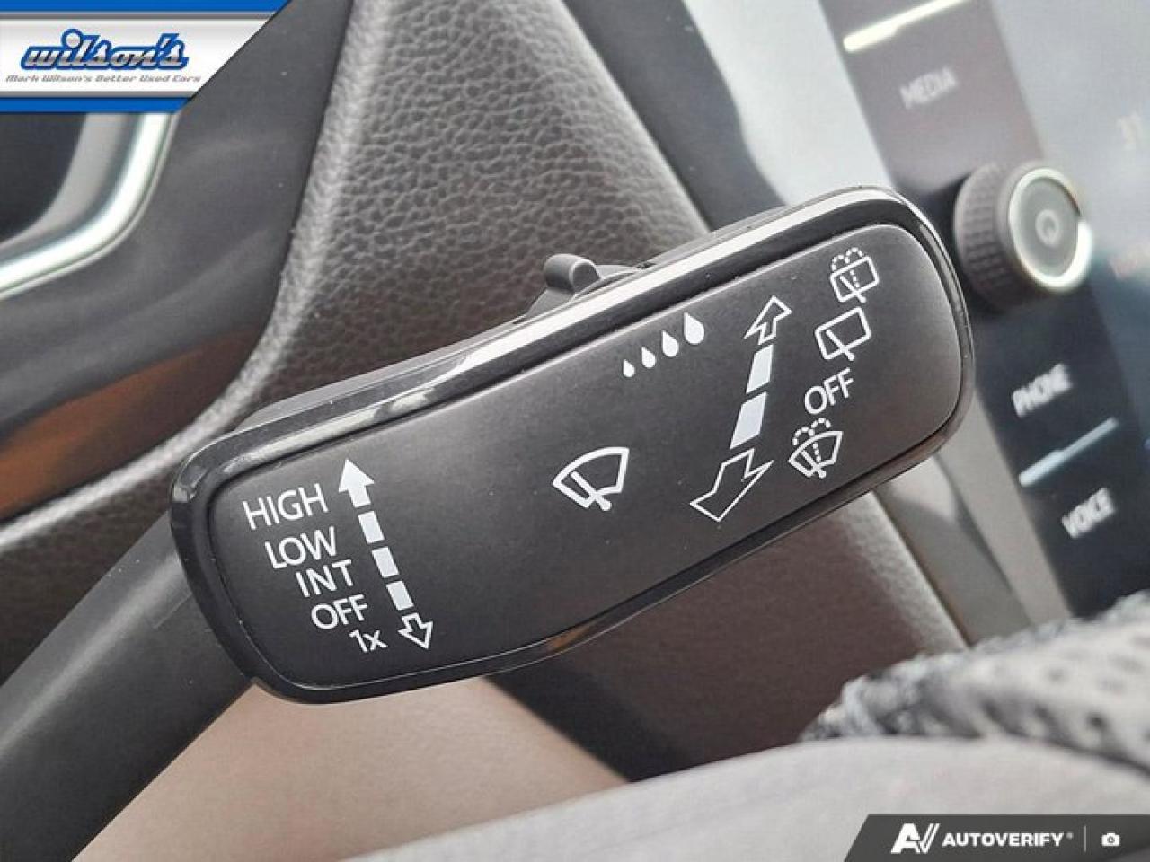 2024 Volkswagen Tiguan Highline R-Line AWD | 7 Passenger | Leather | Heated and Cooled Seats | Panoramic Sunroof and More ! Photo