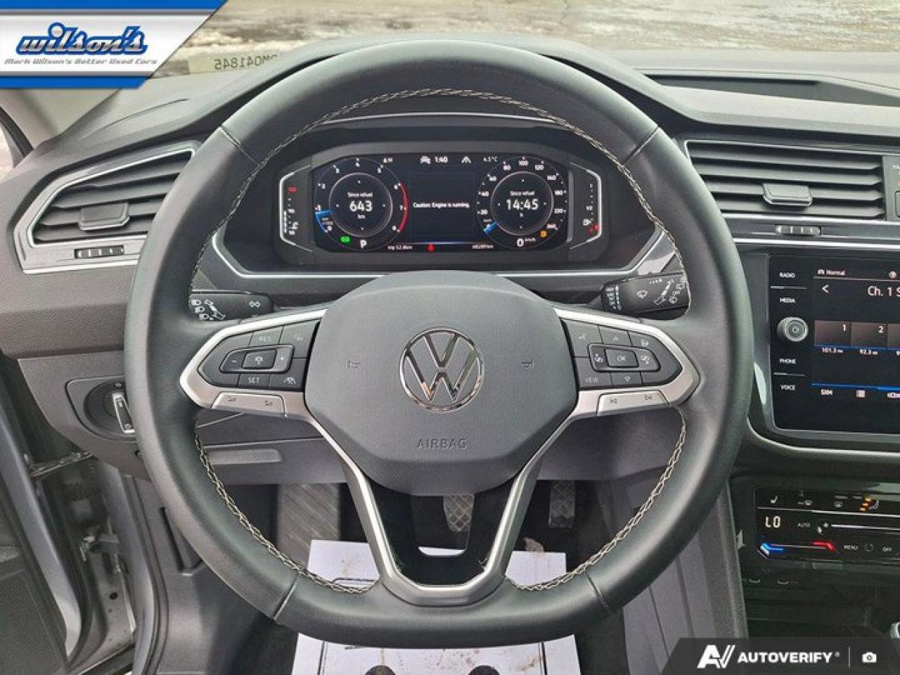 2024 Volkswagen Tiguan Comfortline AWD | Panoramic Sunroof | Leatherette | Adaptive Cruise | Heated Wheel + Seats & More ! Photo