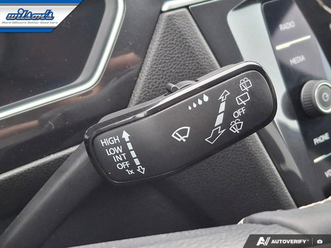 2024 Volkswagen Tiguan Comfortline AWD | Panoramic Sunroof | Leatherette | Adaptive Cruise | Heated Wheel + Seats & More ! Photo