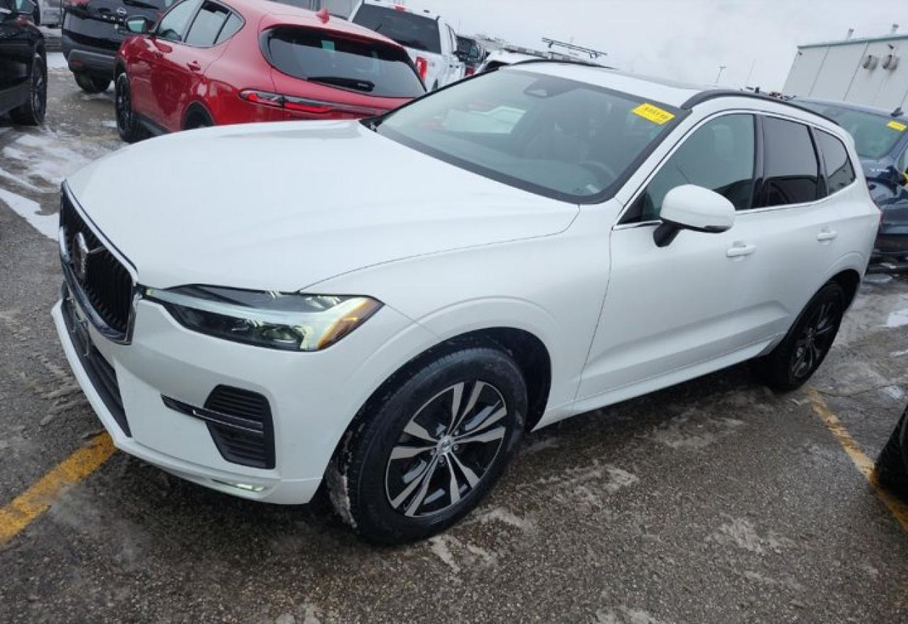 Used 2023 Volvo XC60 Core AWD | Leather | Sunroof | Nav | Heated Seats | Power Seat | Rear Camera | and More ! for sale in Guelph, ON