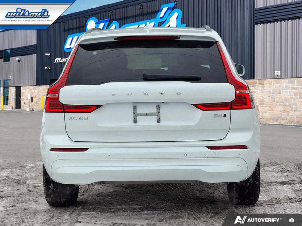 2023 Volvo XC60 Core AWD | Leather | Sunroof | Nav | Heated Seats | Power Seat | Rear Camera | and More ! Photo3