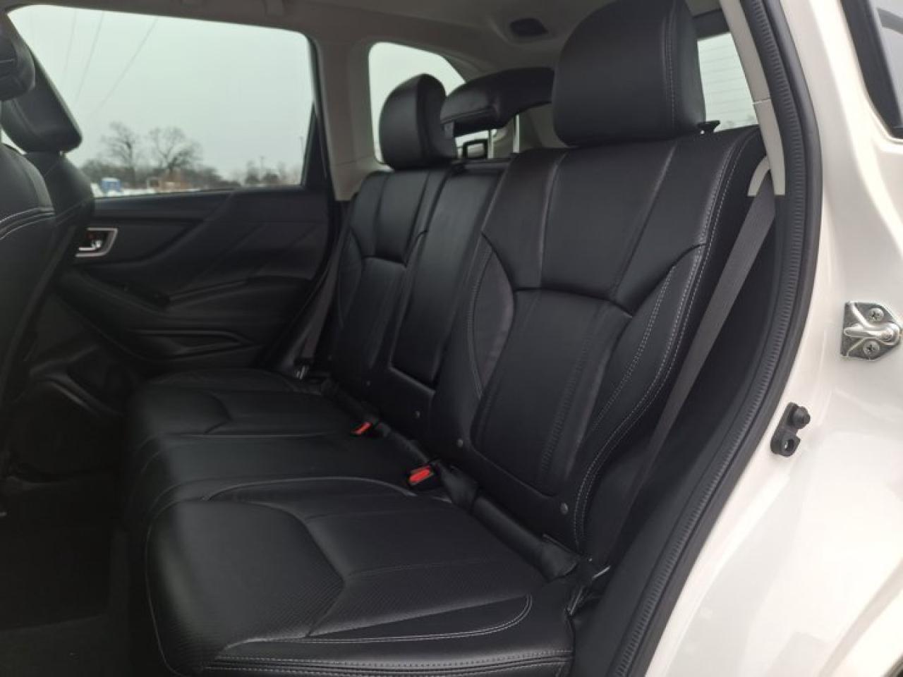 2021 Subaru Forester Limited AWD | Leather | Sunroof | Nav | Heated Wheel + Seats | Adaptive Cruise + More ! Photo