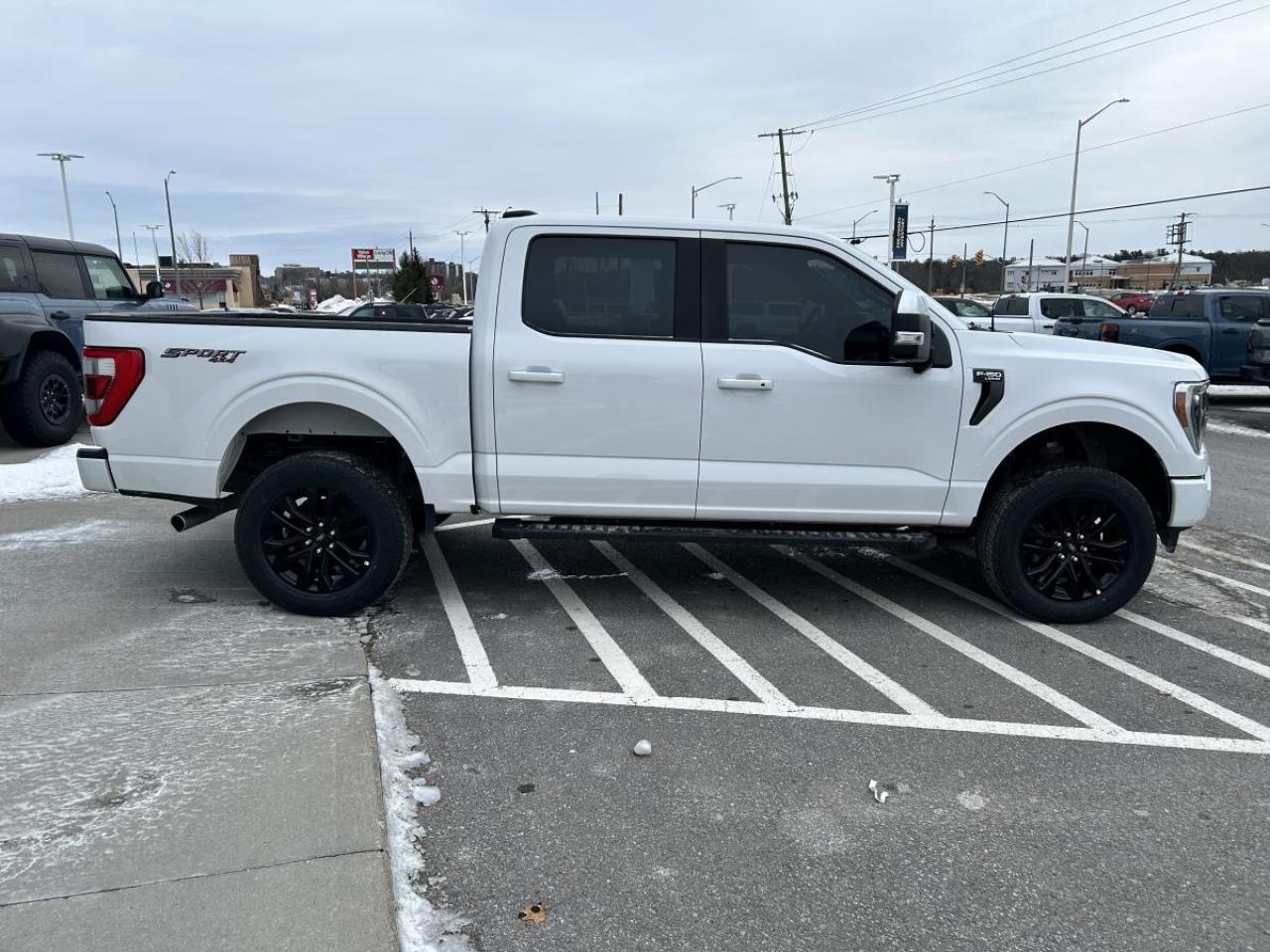 2022 Ford F-150 Lariat Photo