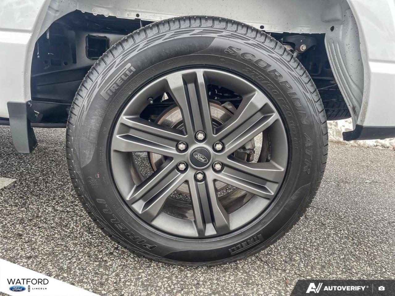 2022 Ford F-150 Lariat 4WD SuperCrew 5.5' Box Photo