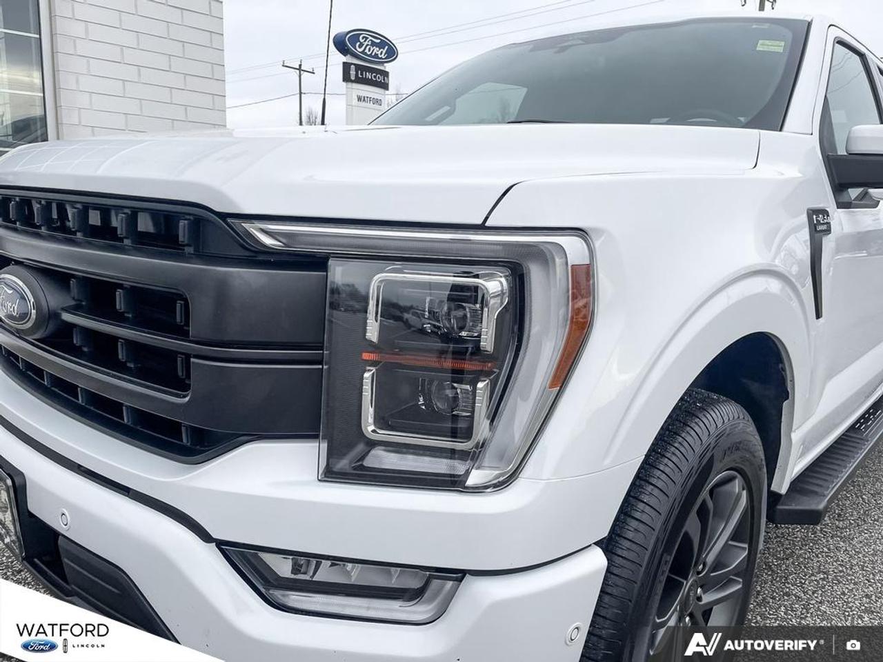 2022 Ford F-150 Lariat 4WD SuperCrew 5.5' Box Photo