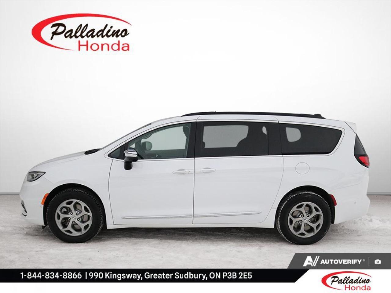 2023 Chrysler Pacifica Limited Photo