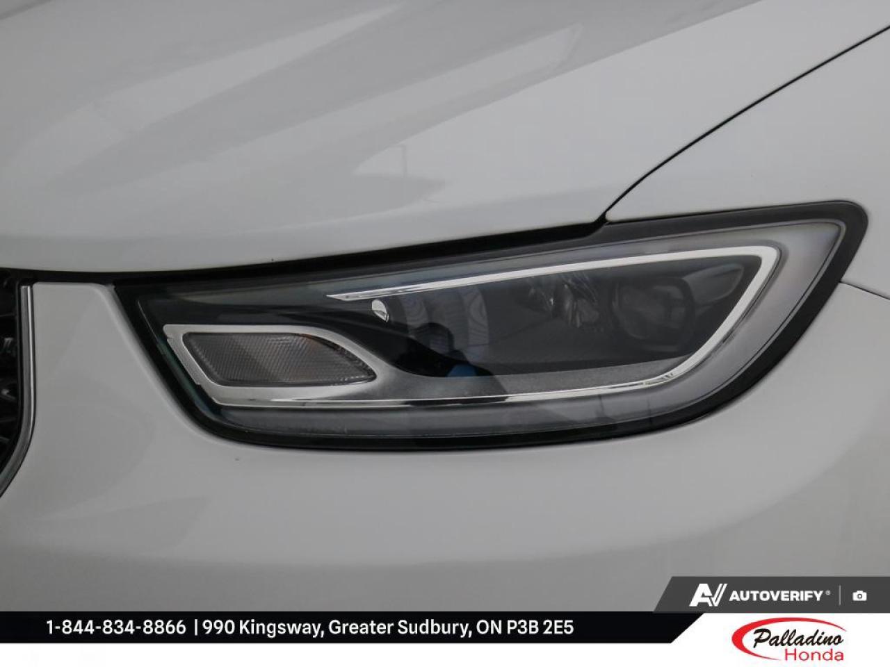 2023 Chrysler Pacifica Limited Photo