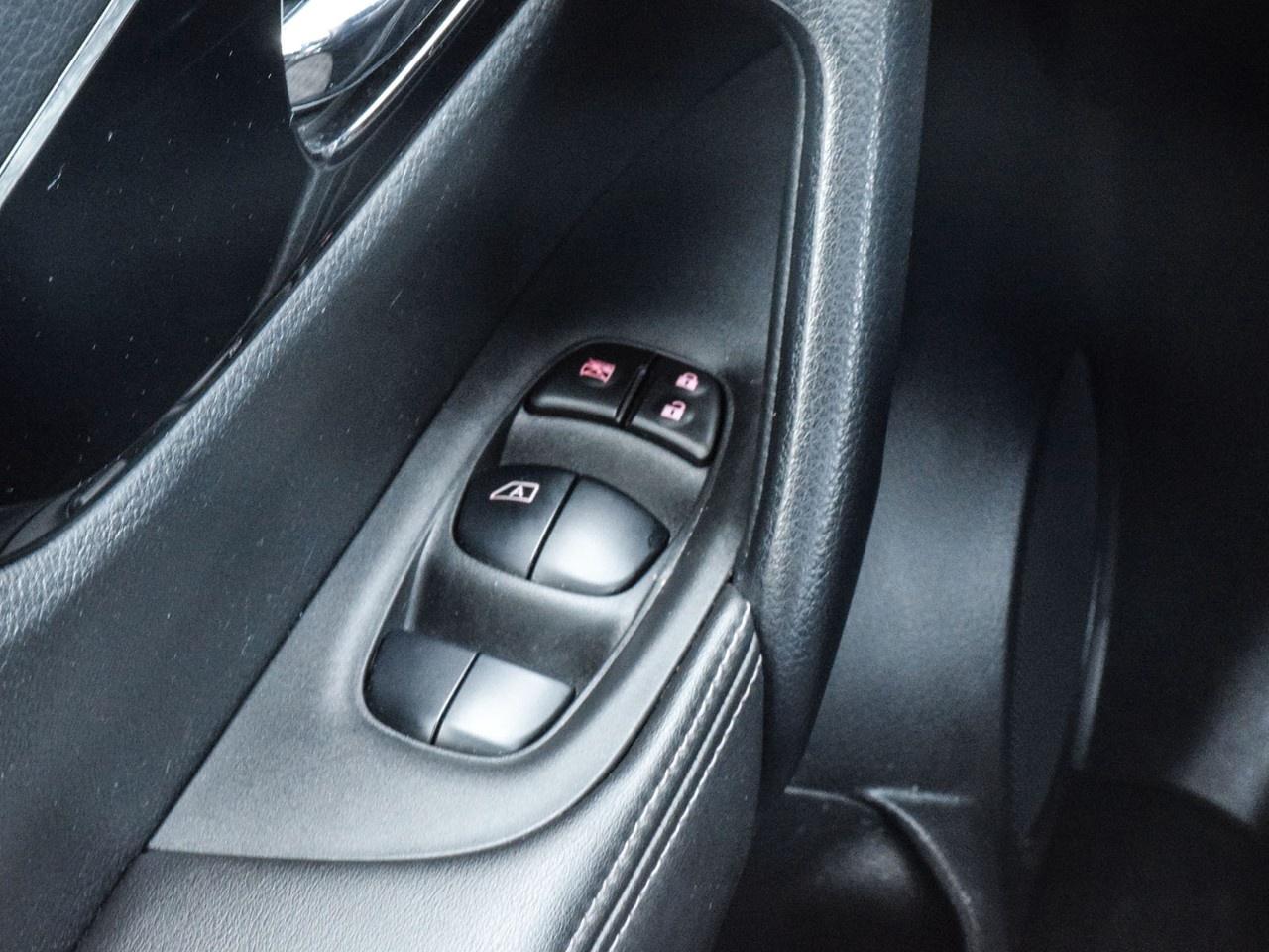 2023 Nissan Qashqai AWD SV CVT Photo