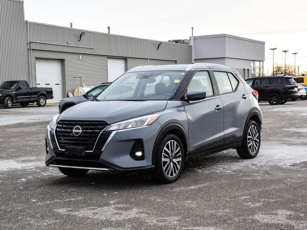 2024 Nissan Kicks SV FWD Photo0