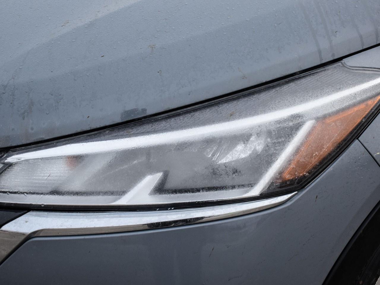 2024 Nissan Kicks SV FWD Photo