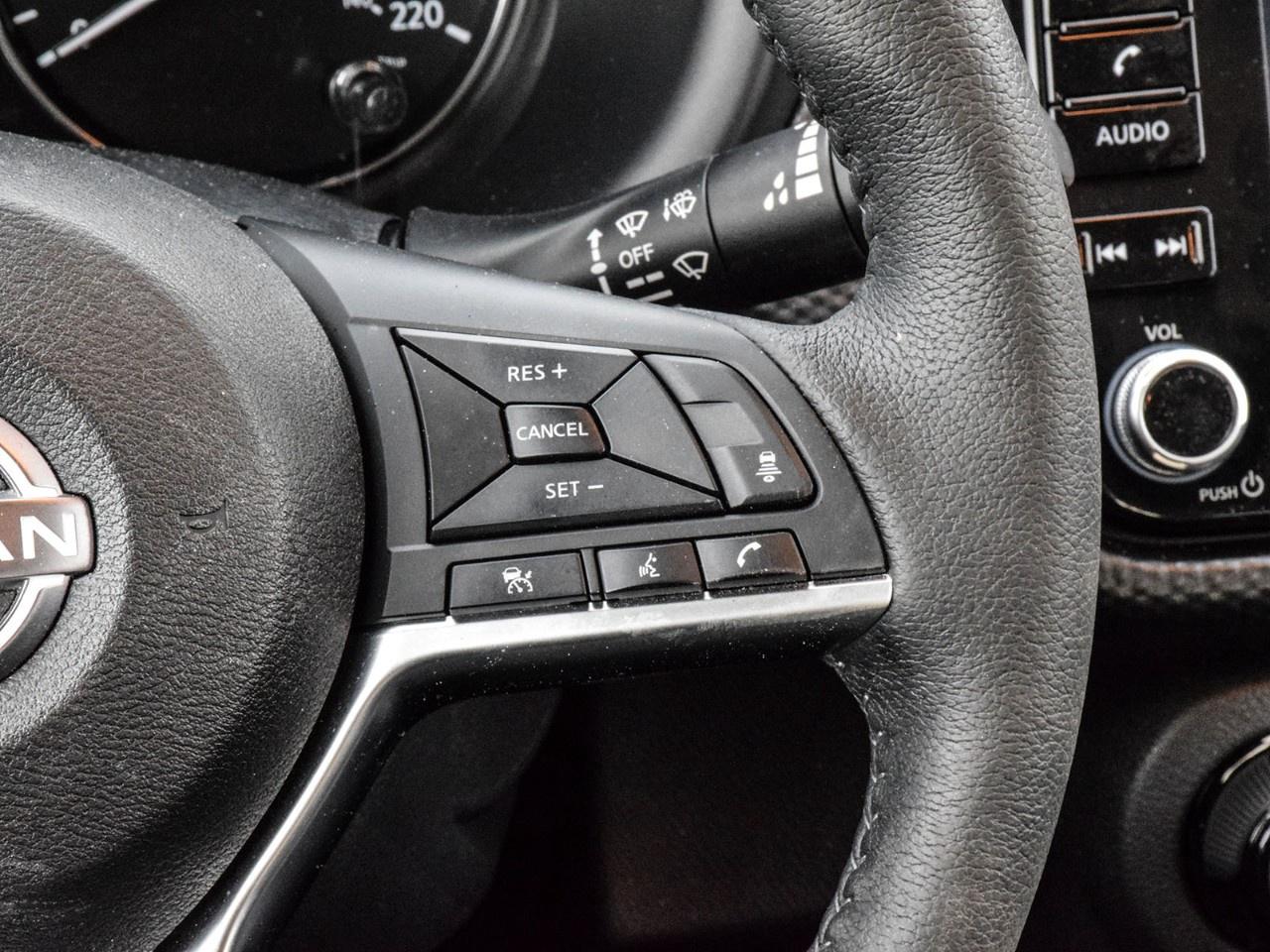 2024 Nissan Kicks SV FWD Photo