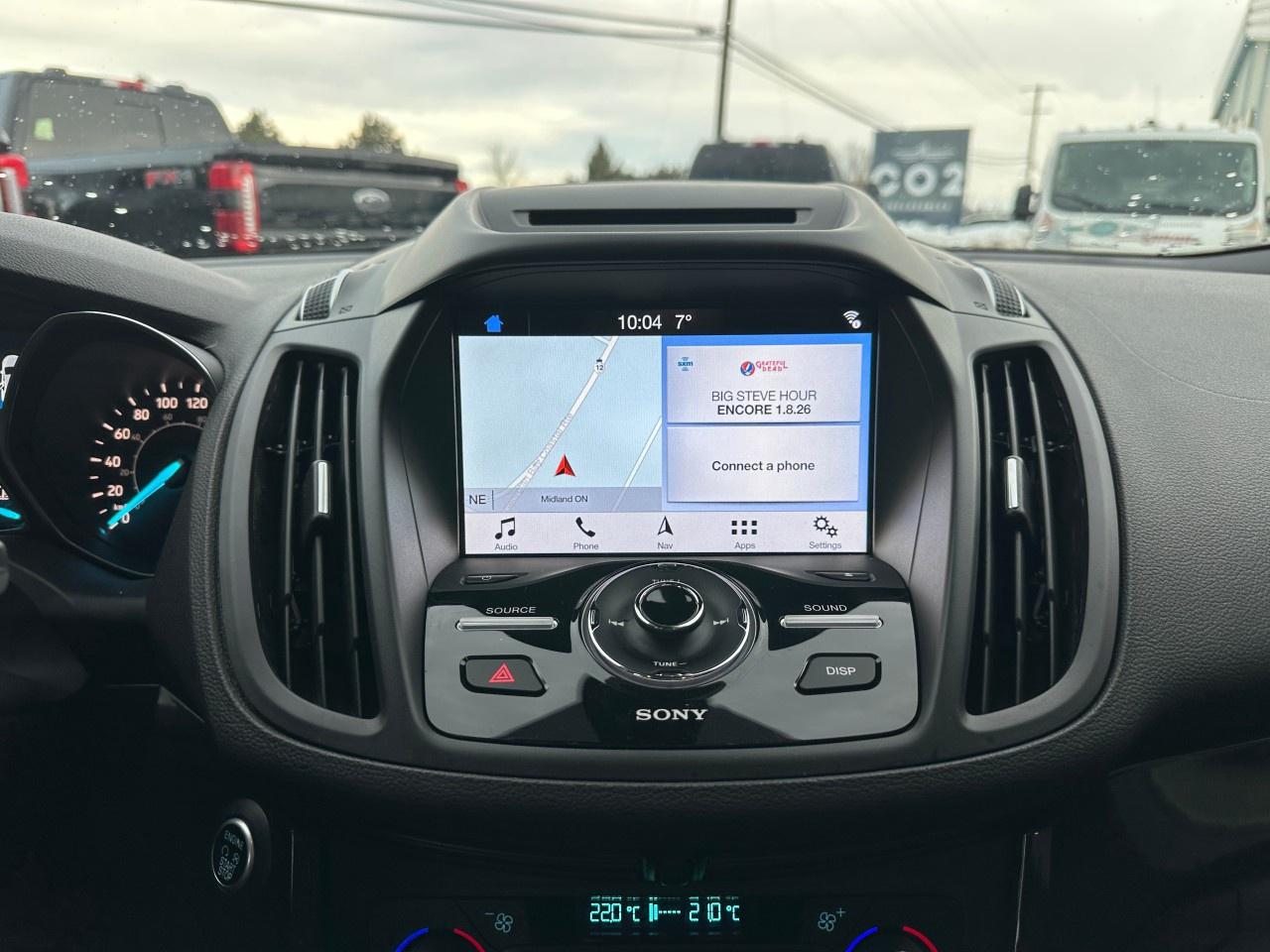 2017 Ford Escape 4WD 4DR TITANIUM Photo