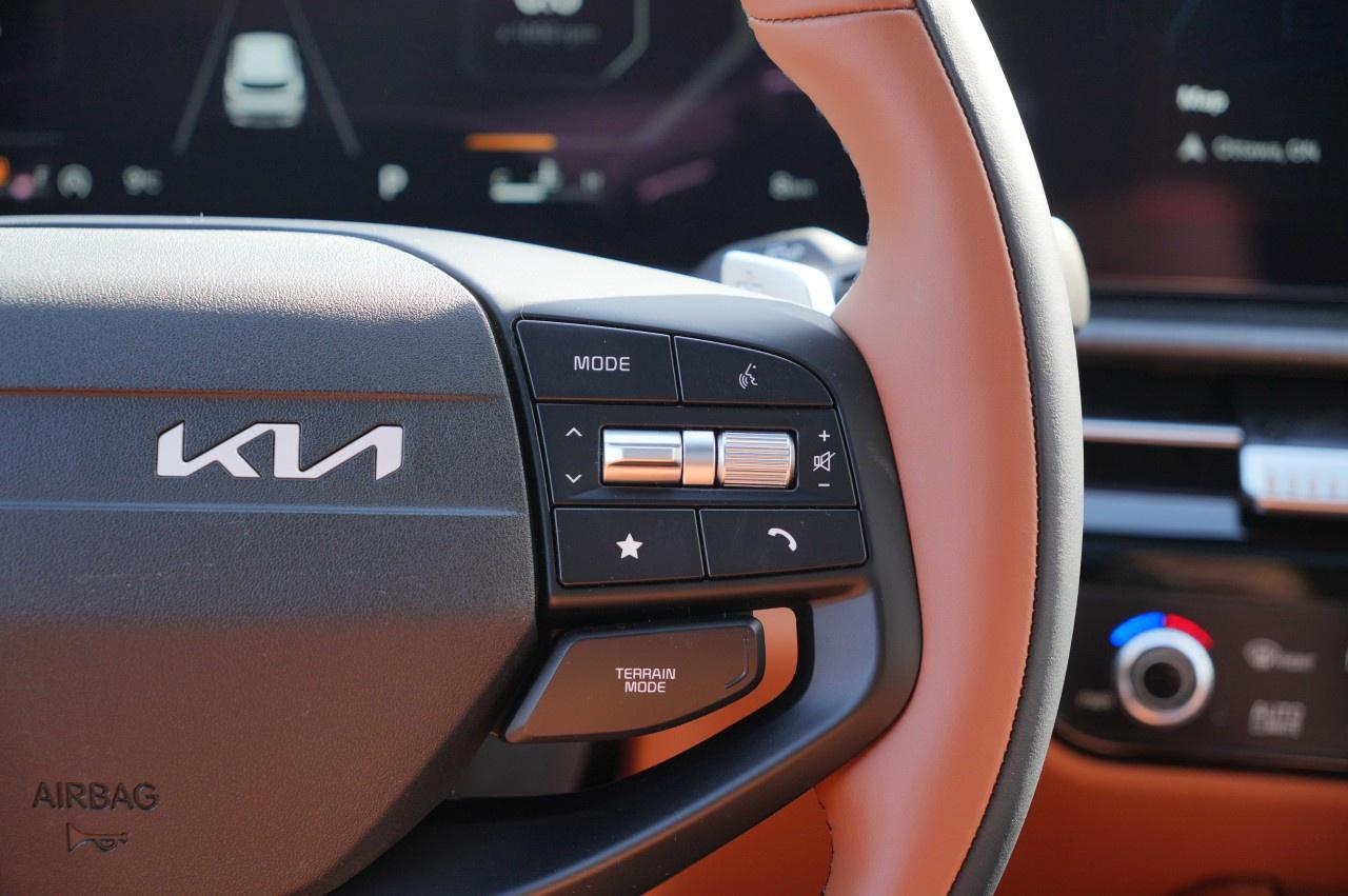 2026 Kia Sportage X-Line Limited AWD w/Brown Interior Photo