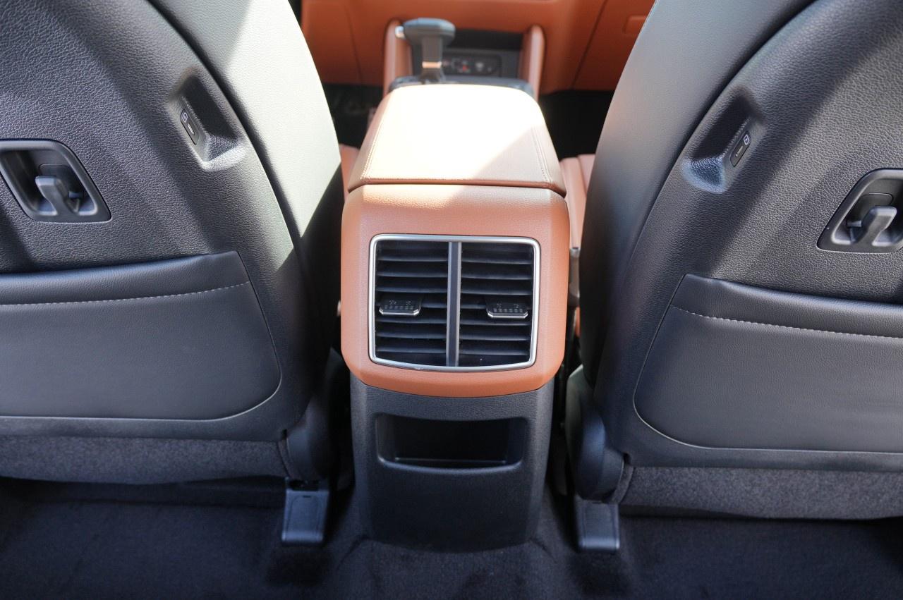 2026 Kia Sportage X-Line Limited AWD w/Brown Interior Photo