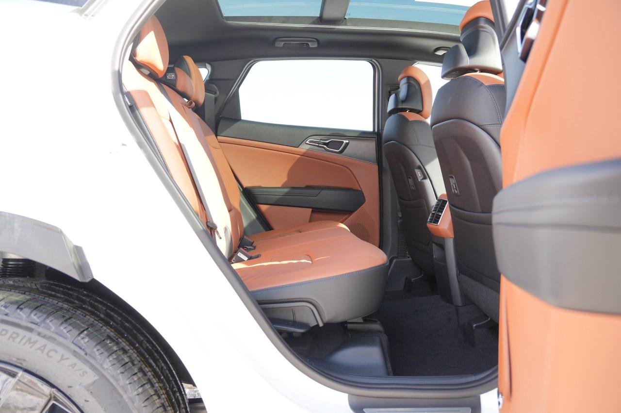 2026 Kia Sportage X-Line Limited AWD w/Brown Interior Photo