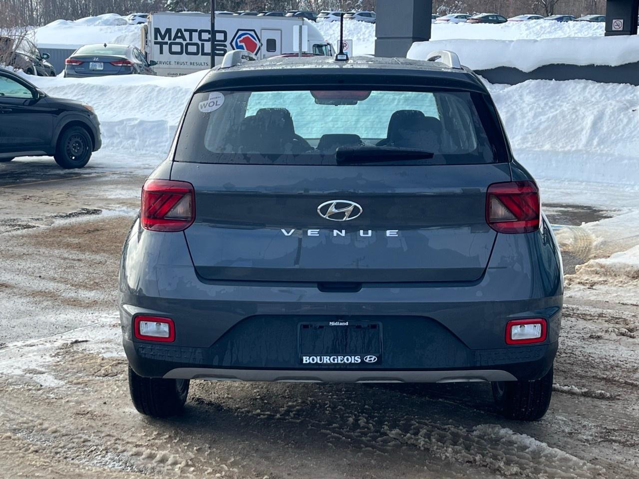 2026 Hyundai Venue Preferred IVT Photo