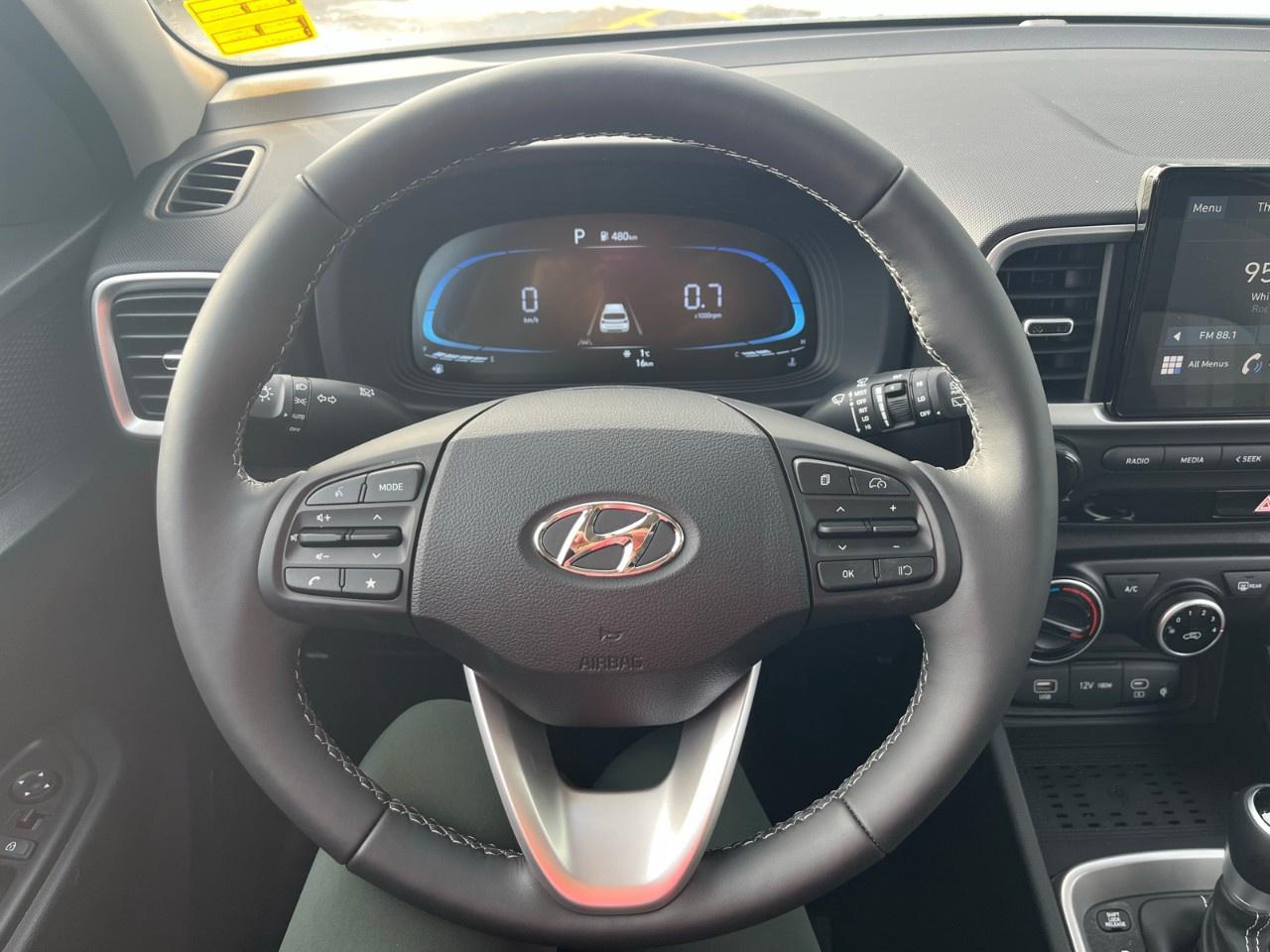 2026 Hyundai Venue Preferred IVT Photo