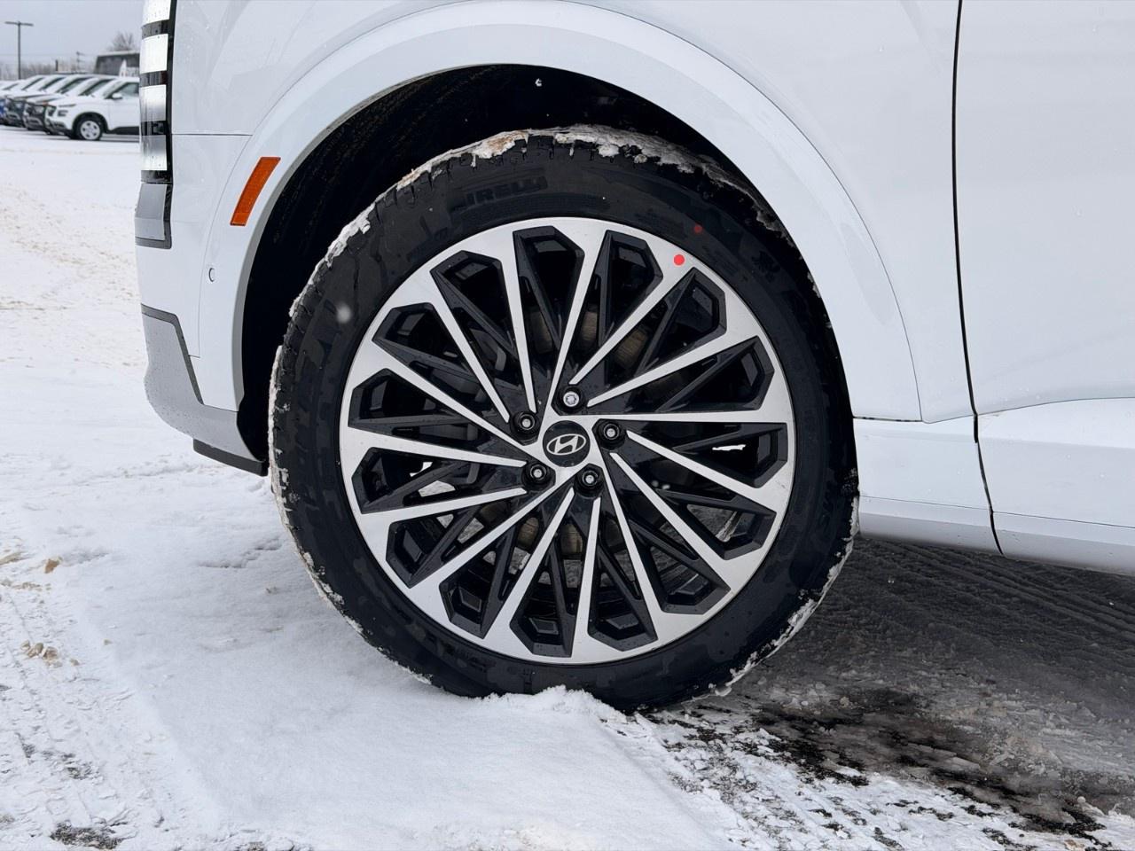 2026 Hyundai PALISADE ULTIMATE CALLIGRAPHY AWD Photo3