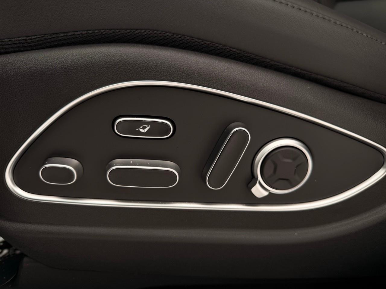 2026 Hyundai PALISADE ULTIMATE CALLIGRAPHY AWD Photo