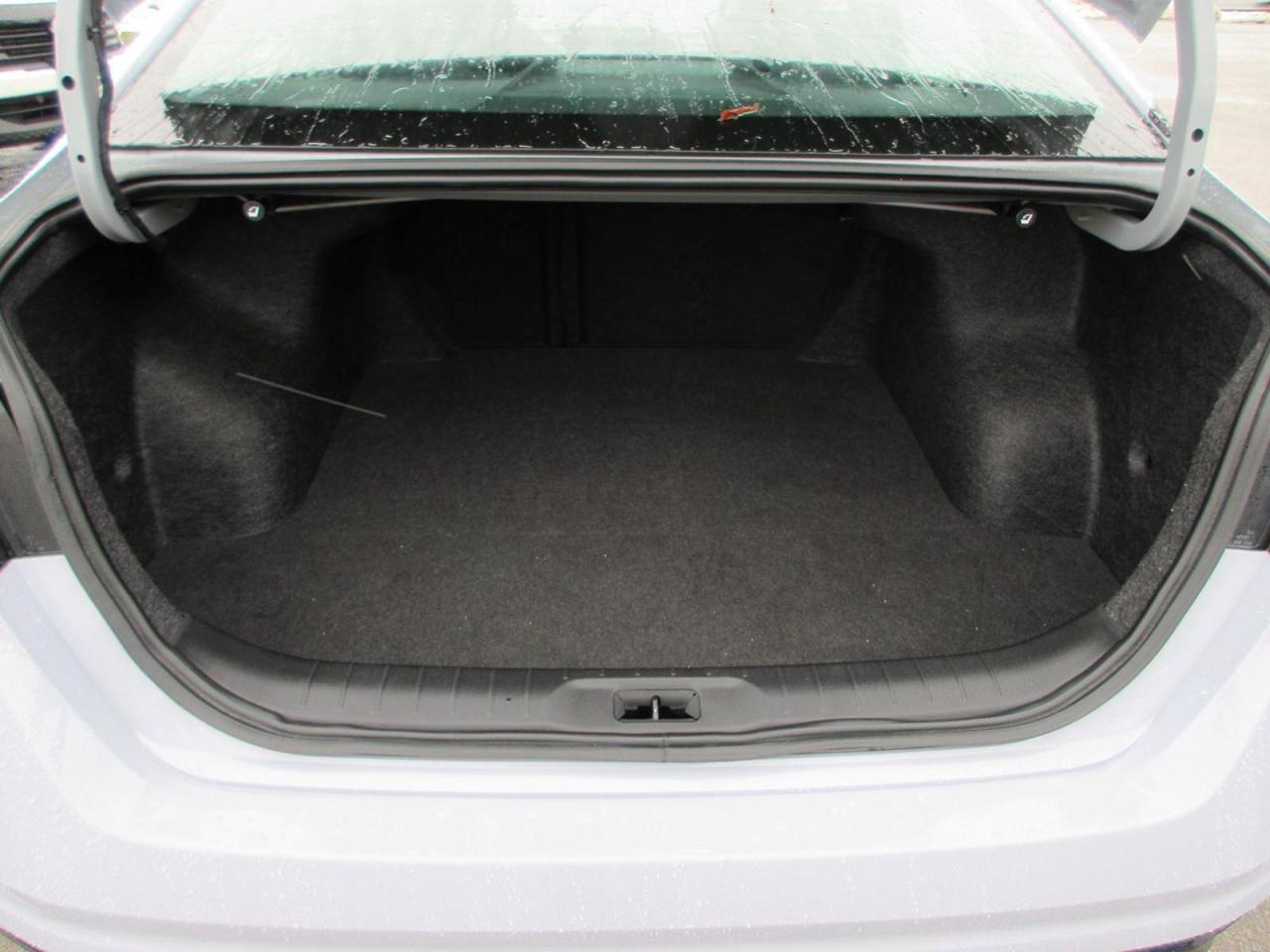 2024 Nissan Altima SR Photo