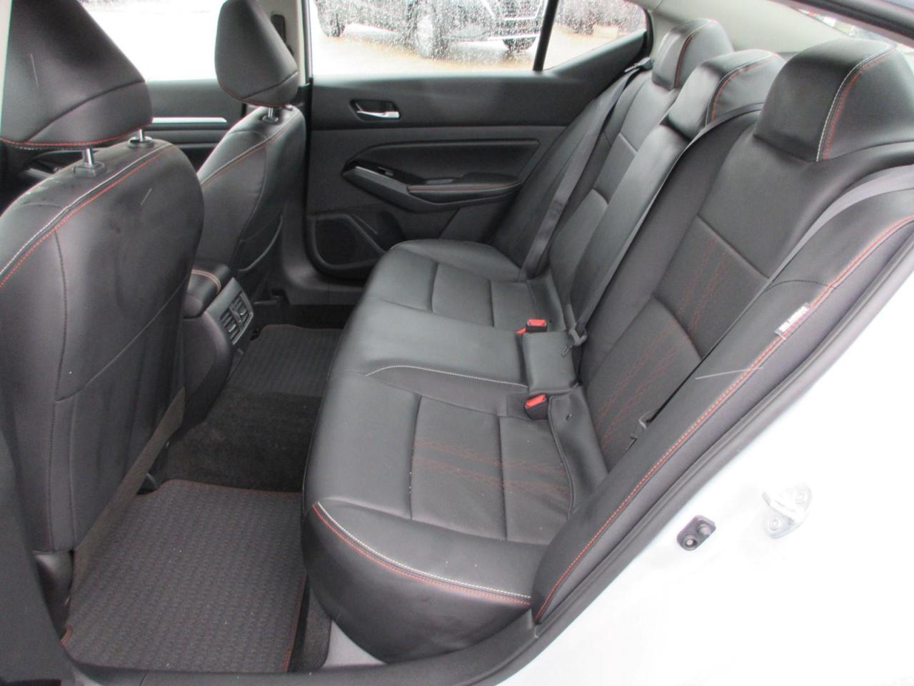 2024 Nissan Altima SR Photo