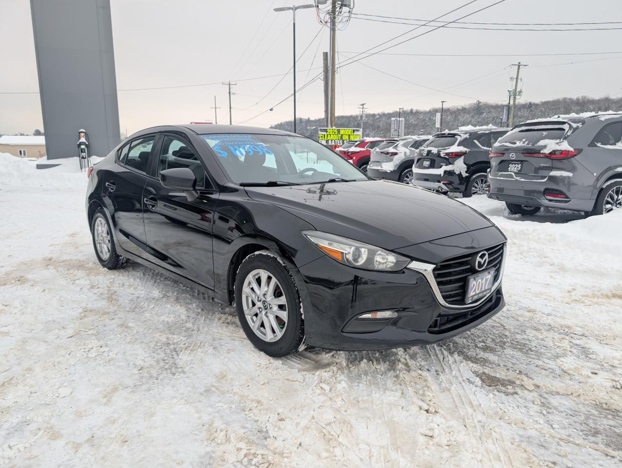 2017 Mazda MAZDA3 GX Photo