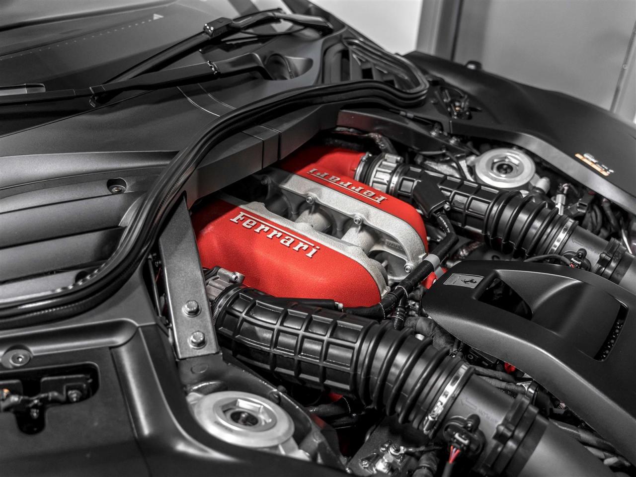 2024 Ferrari 328 HEADS-UP|23INCH WHEELS|FERRARI CLASSIC COLOUR Photo