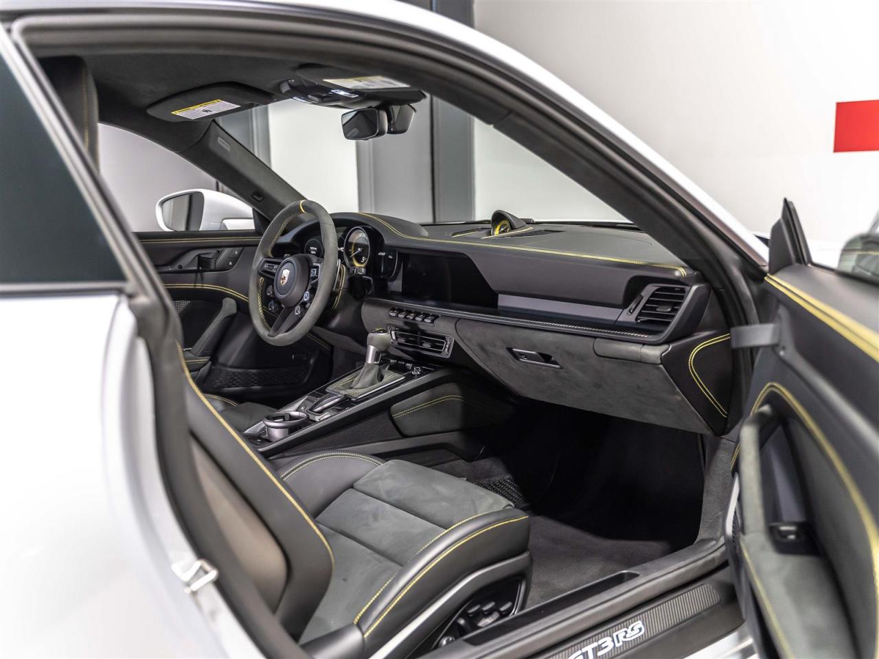 2025 Porsche 911 GT3 RS|CERAMIC BRAKES|SPORT EXHAUST|BOSE|PASM|PTV Photo