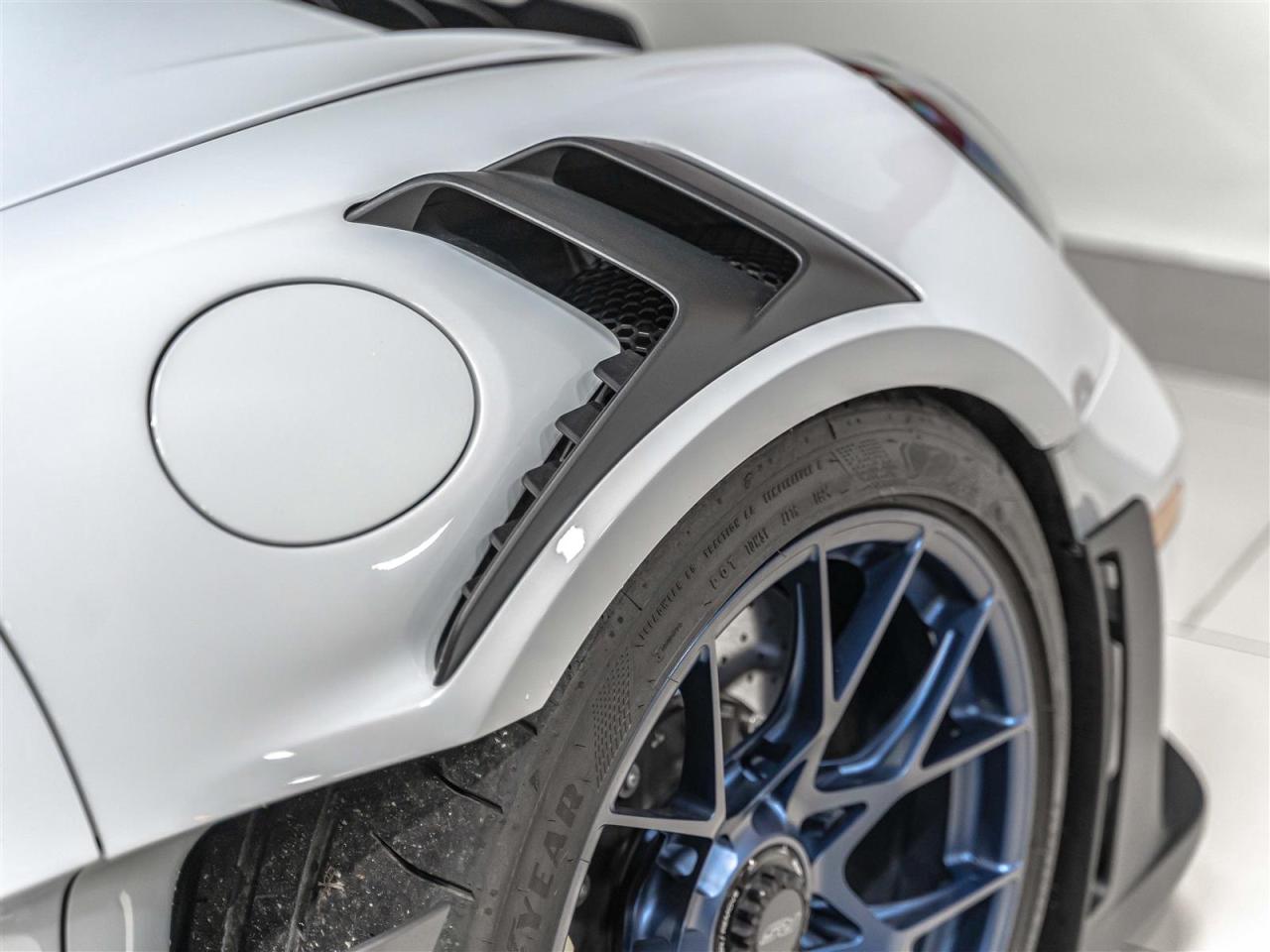 2025 Porsche 911 GT3 RS|CERAMIC BRAKES|SPORT EXHAUST|BOSE|PASM|PTV Photo