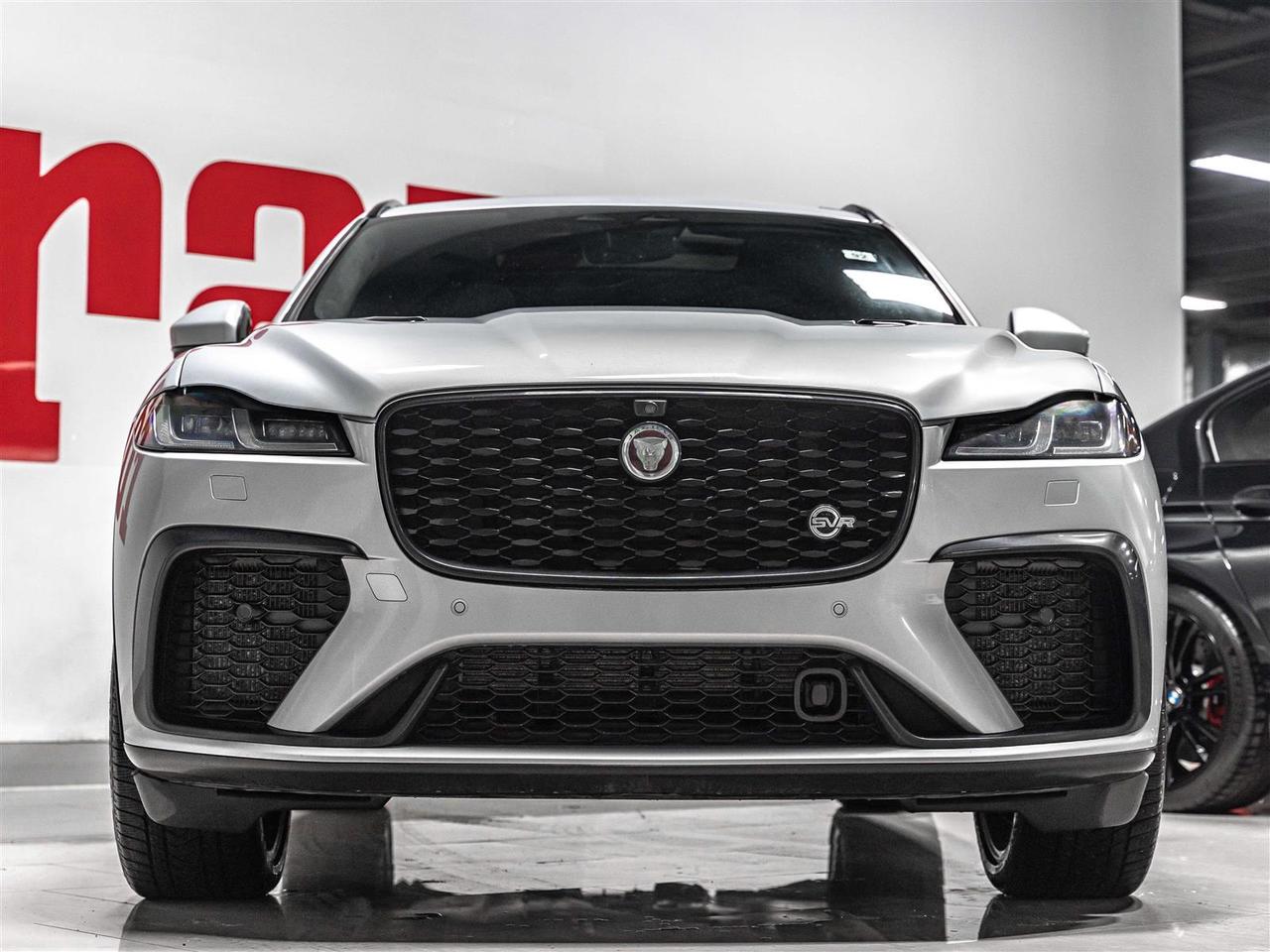 2022 Jaguar F-PACE $553 BI WEEKLY $5000 DOWN** SVR|550HP|ADAPT CRUISE|360CAM|MERIDIAN|LOADED Photo