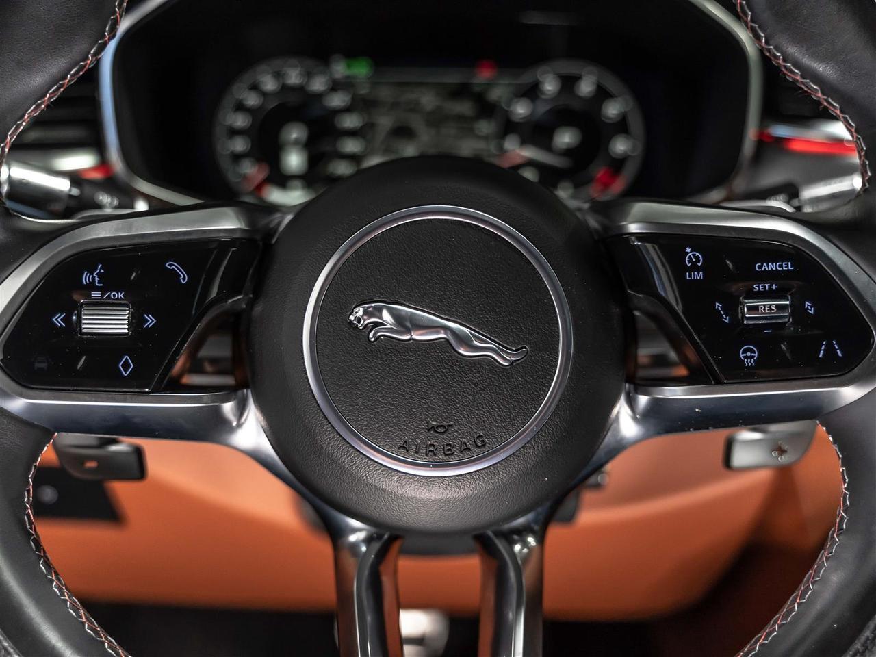 2022 Jaguar F-PACE $553 BI WEEKLY $5000 DOWN** SVR|550HP|ADAPT CRUISE|360CAM|MERIDIAN|LOADED Photo