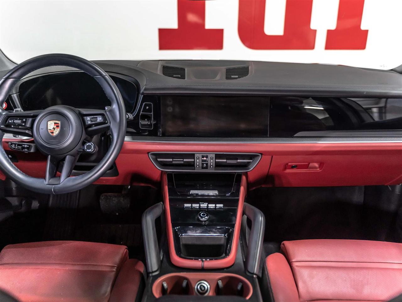 2024 Porsche Cayenne PREMIUM PLUS|21 SPYDER WHEELS|ADAPT CRUISE Photo
